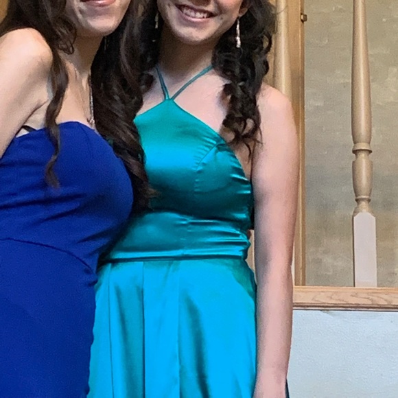 Prom Dress! - Picture 2 of 3